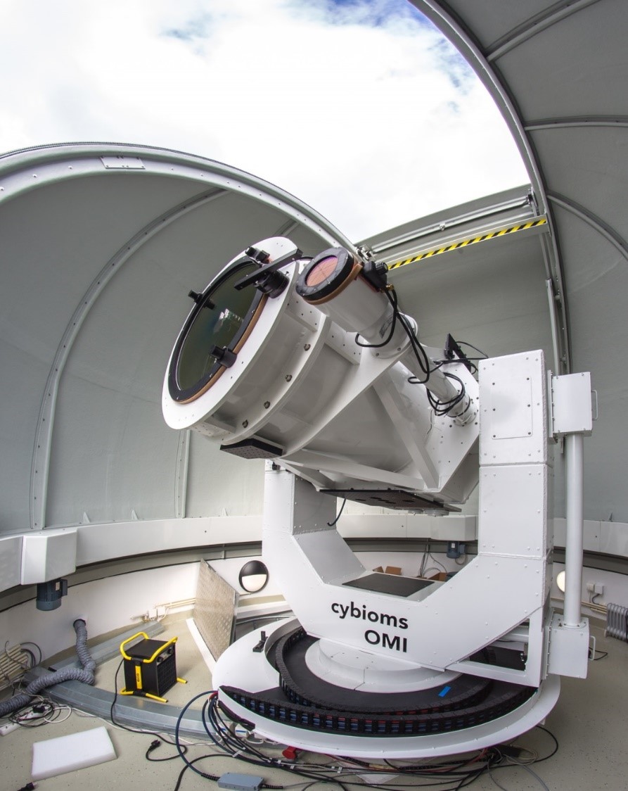 SLR teleskooppi