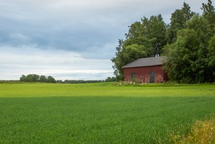 Kiinteistö maalla